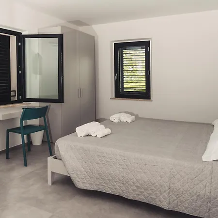 San Lorenzo Guest house *